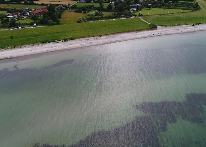 In Am Ostseestrand * Damp